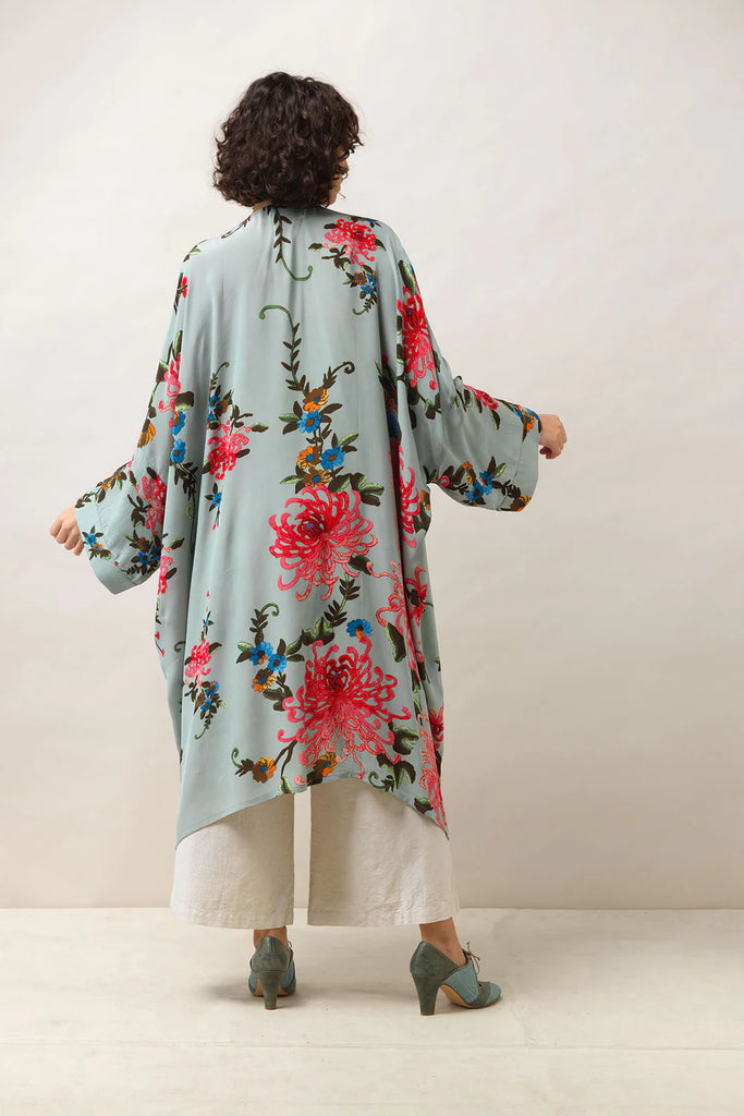 Chrysanthemum Aqua Grande Kimono