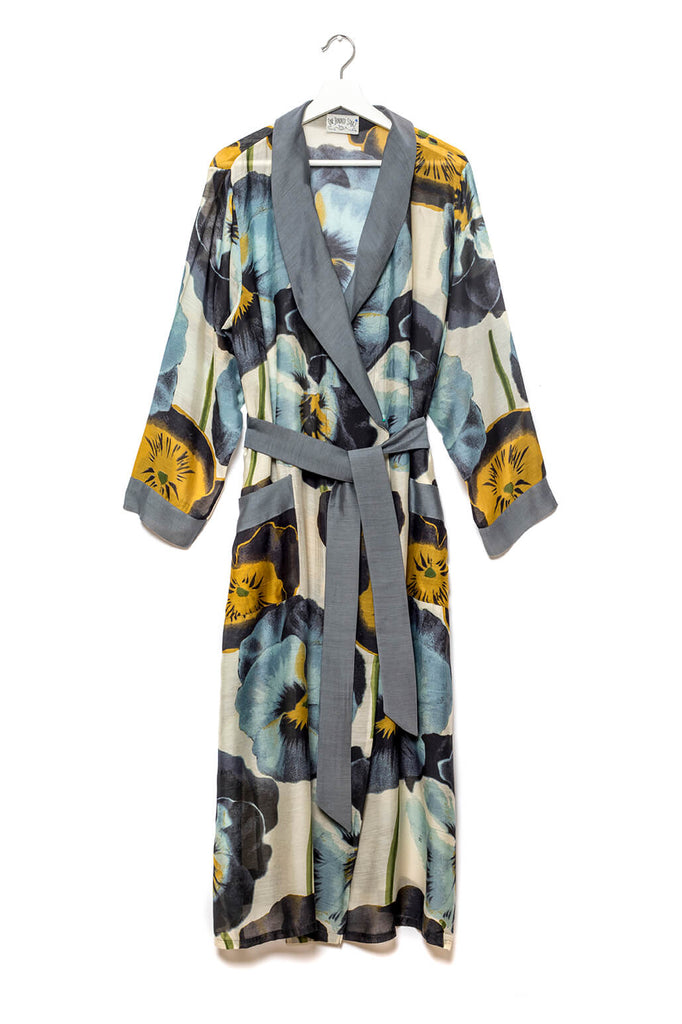 One Hundred Stars Pansy Dressing Gown