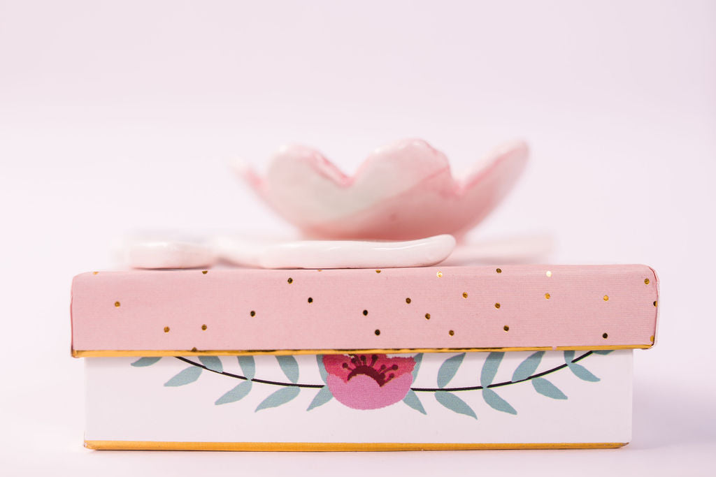 Secret Garden Flower Dish With Gift Box